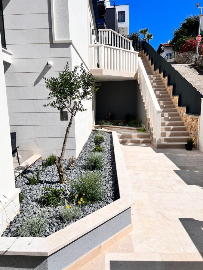 Luxury Beachfront Villa Carlisa Čiovo Dış mekan fotoğraf