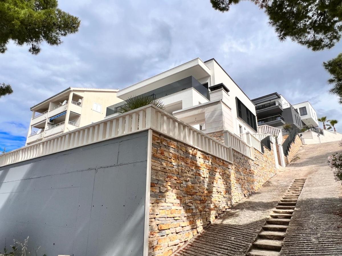 Luxury Beachfront Villa Carlisa Čiovo Dış mekan fotoğraf